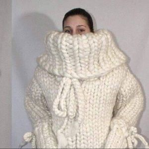 Meet your Posher, Mirth